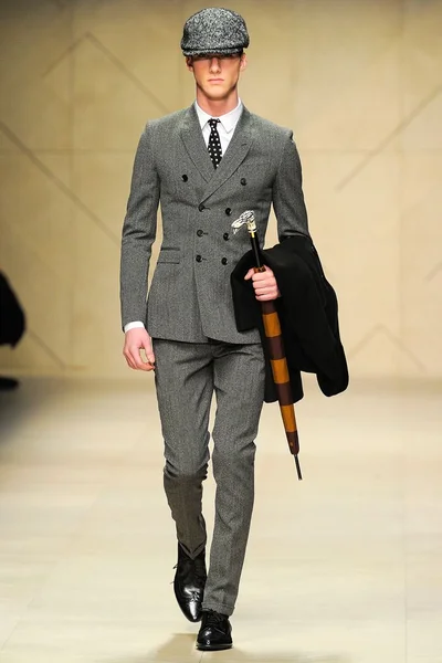 Look 2